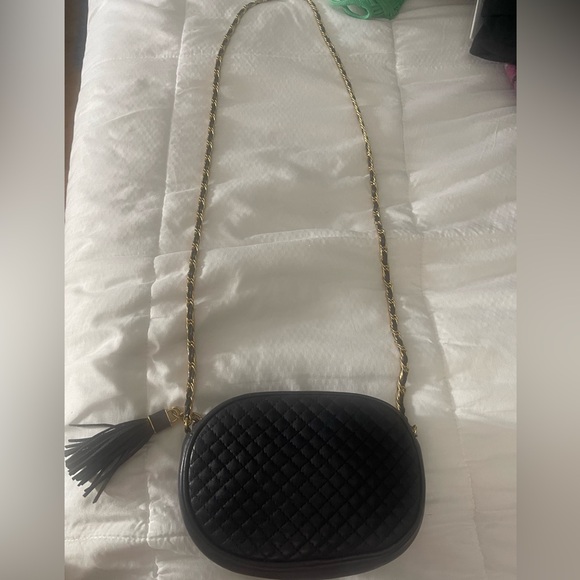 Talbots quilted leather crossbody purse with a gold chain strap. - Picture 2 of 8